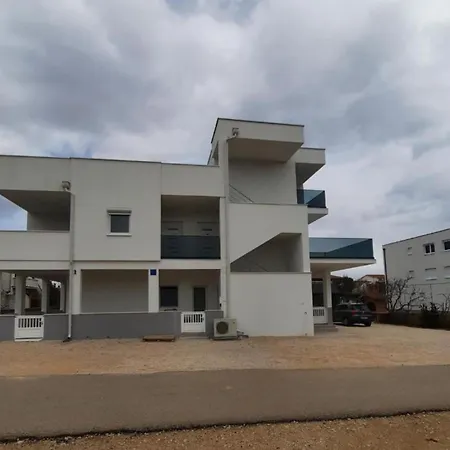 Two Bedroom 公寓