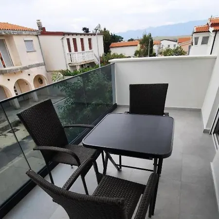 Two Bedroom Apartment *