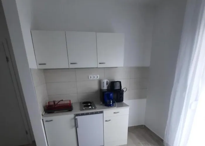 Two Bedroom Apartman Vir